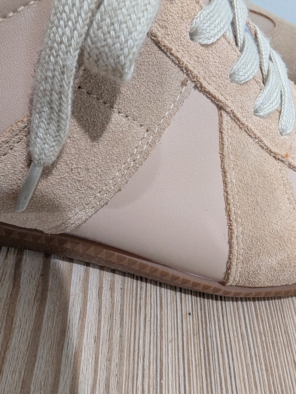 Maison Martin Margiela Replica Sneakers Men's 10.5 Beige Leather Suede Gum Sole - Picture 4 of 8